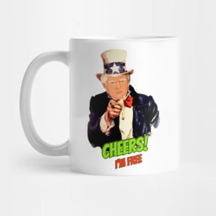 Trump Cheers I'm Free T-Shirt - Celebrate Freedom in Style Mug